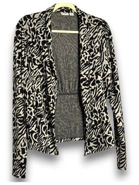Cato Women’s Size XL Open Front Jacket Animal Abstract Print Black White Knit Bl